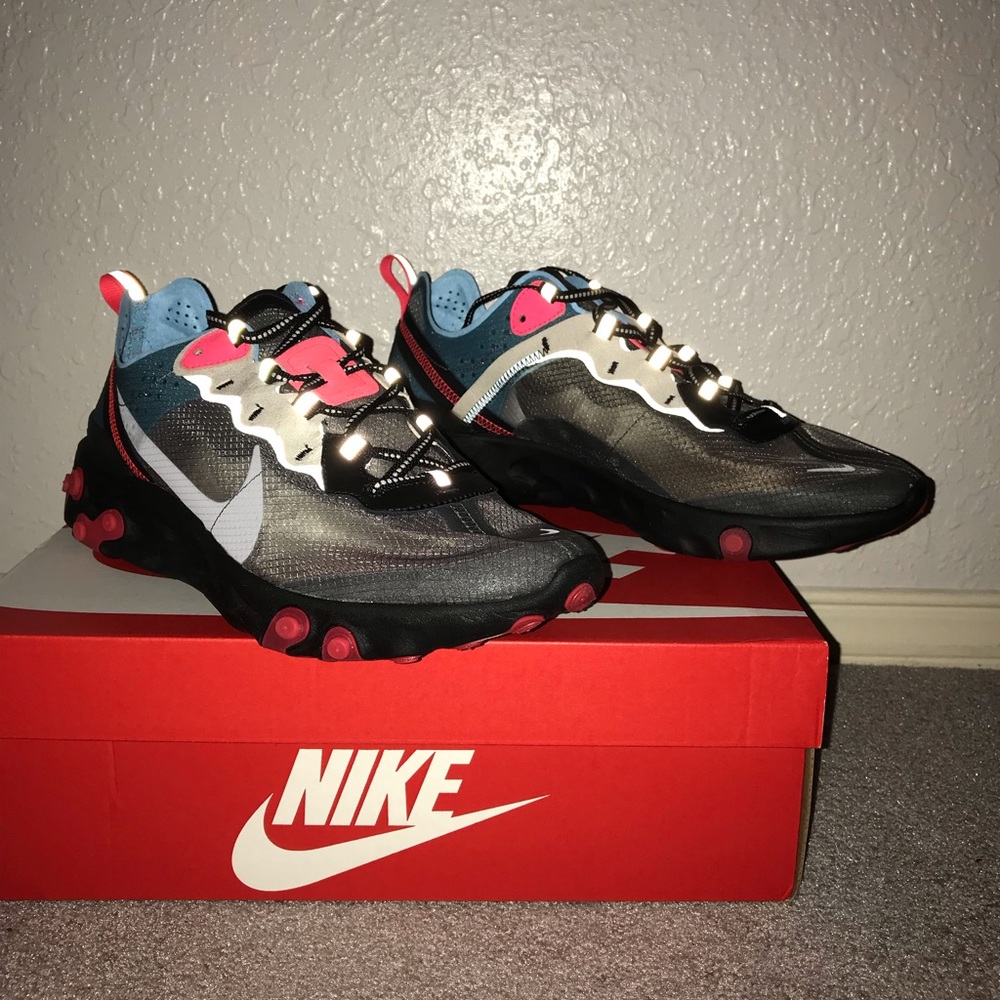 Nike React Element - Picture 3 of 5